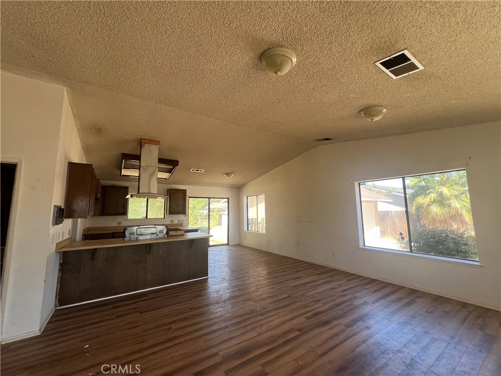 259 Emerald Dr, Merced, CA 95340