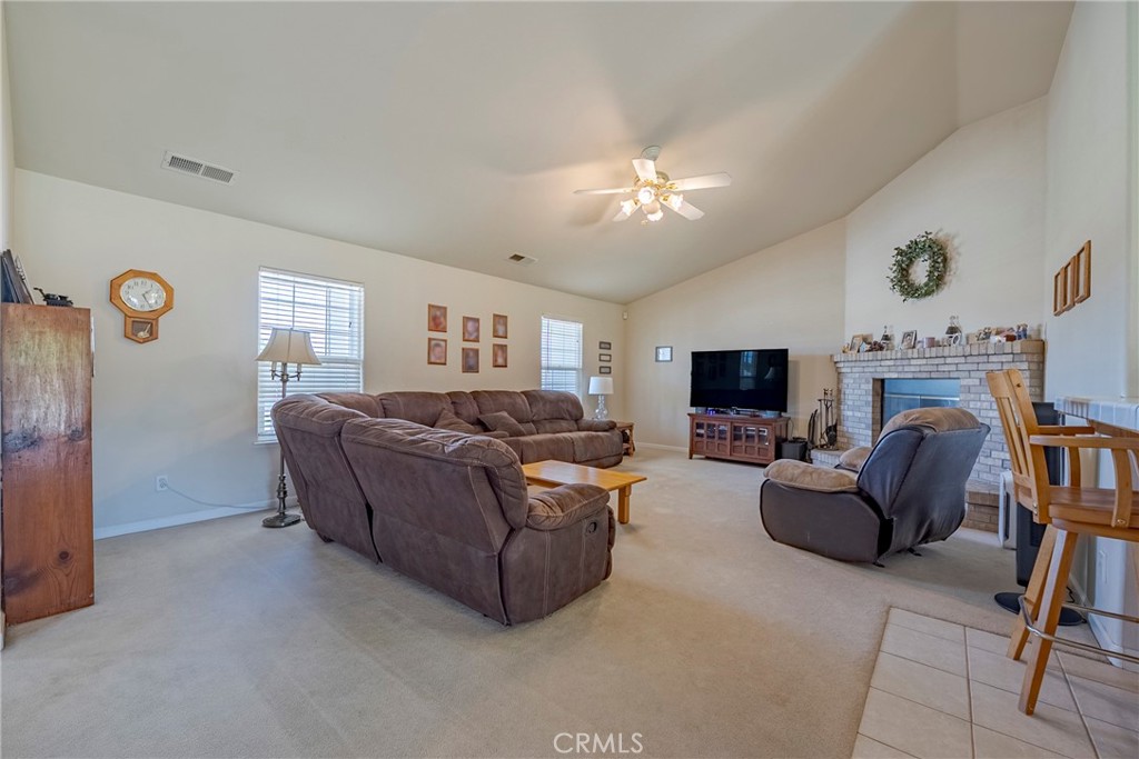 1422 Stratford Ave, Atwater, CA 95301