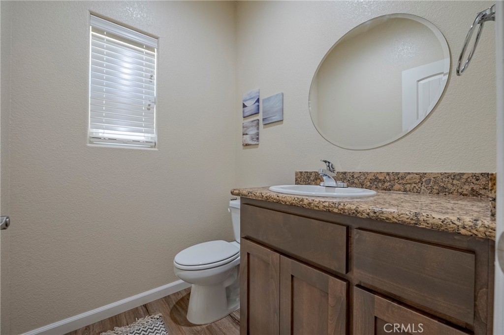 1338 Hermosa Dr, Merced, CA 95348
