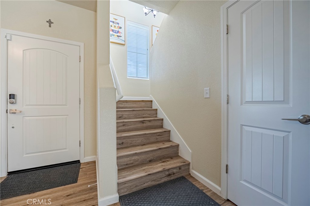 1338 Hermosa Dr, Merced, CA 95348