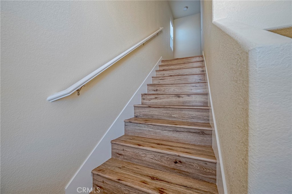 1338 Hermosa Dr, Merced, CA 95348
