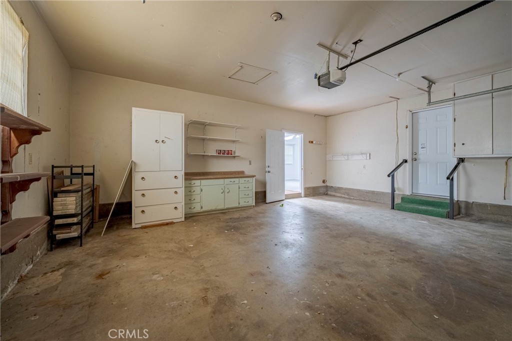 1665 Patricia, Merced, CA 95340