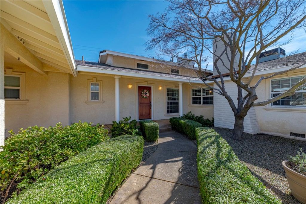 1282 Carolina, Merced, CA 95340