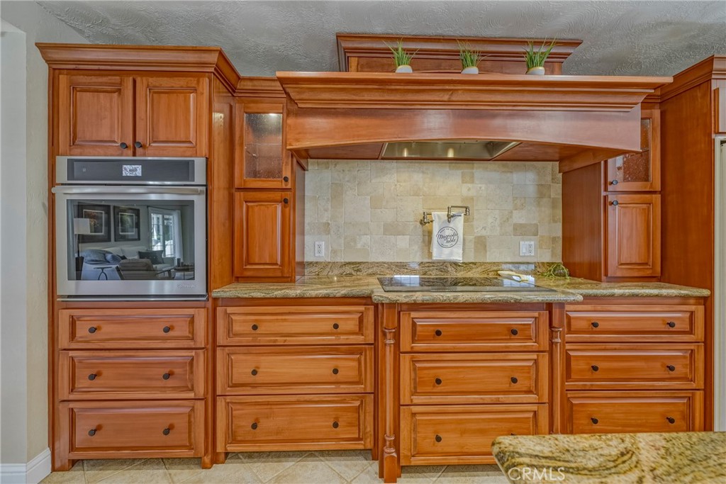 1282 Carolina, Merced, CA 95340