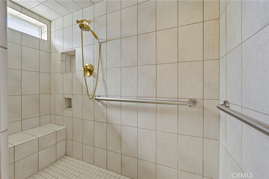 2394 E South Bear Creek Dr, Merced, CA 95340