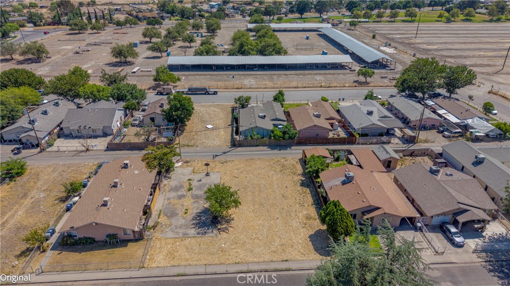 240 E 10th St, Merced, CA 95341