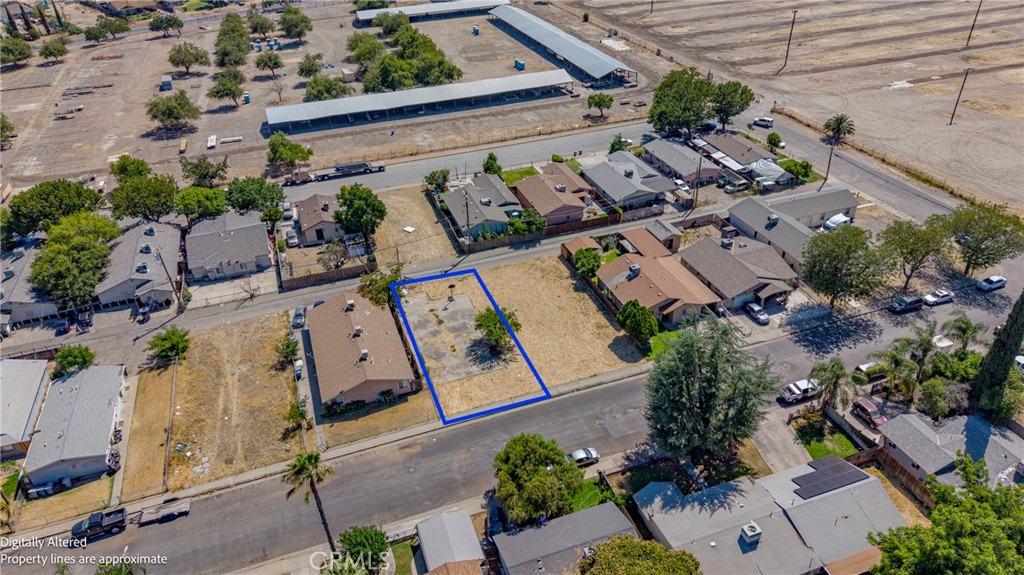 240 E 10th St, Merced, CA 95341