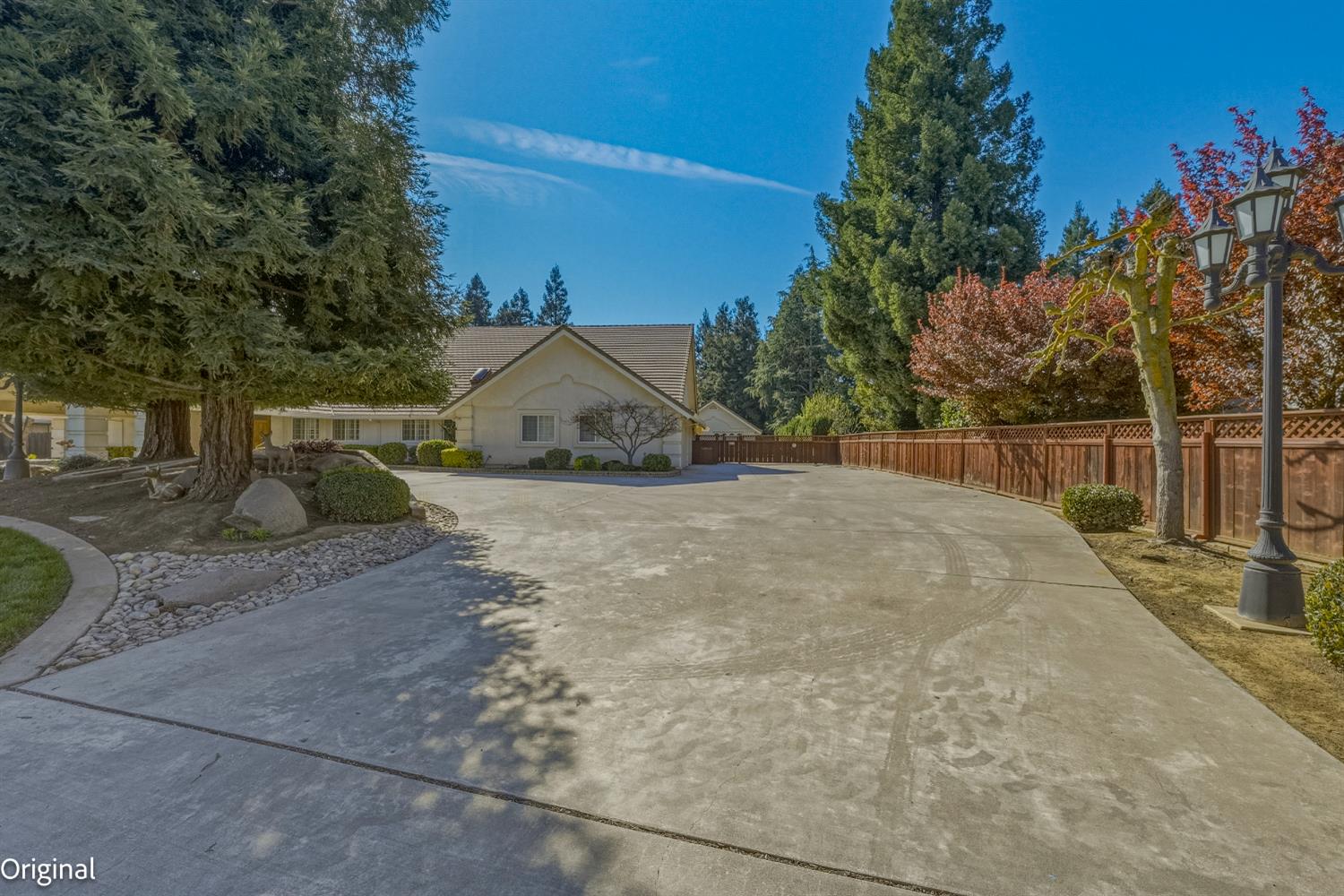 2394 E South Bear Creek Dr, Merced, CA 95340