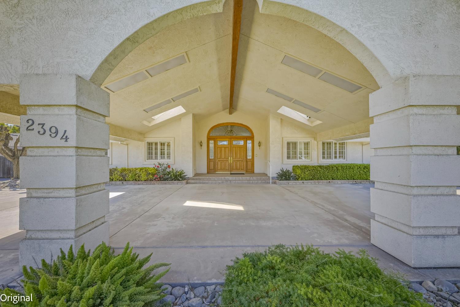 2394 E South Bear Creek Dr, Merced, CA 95340