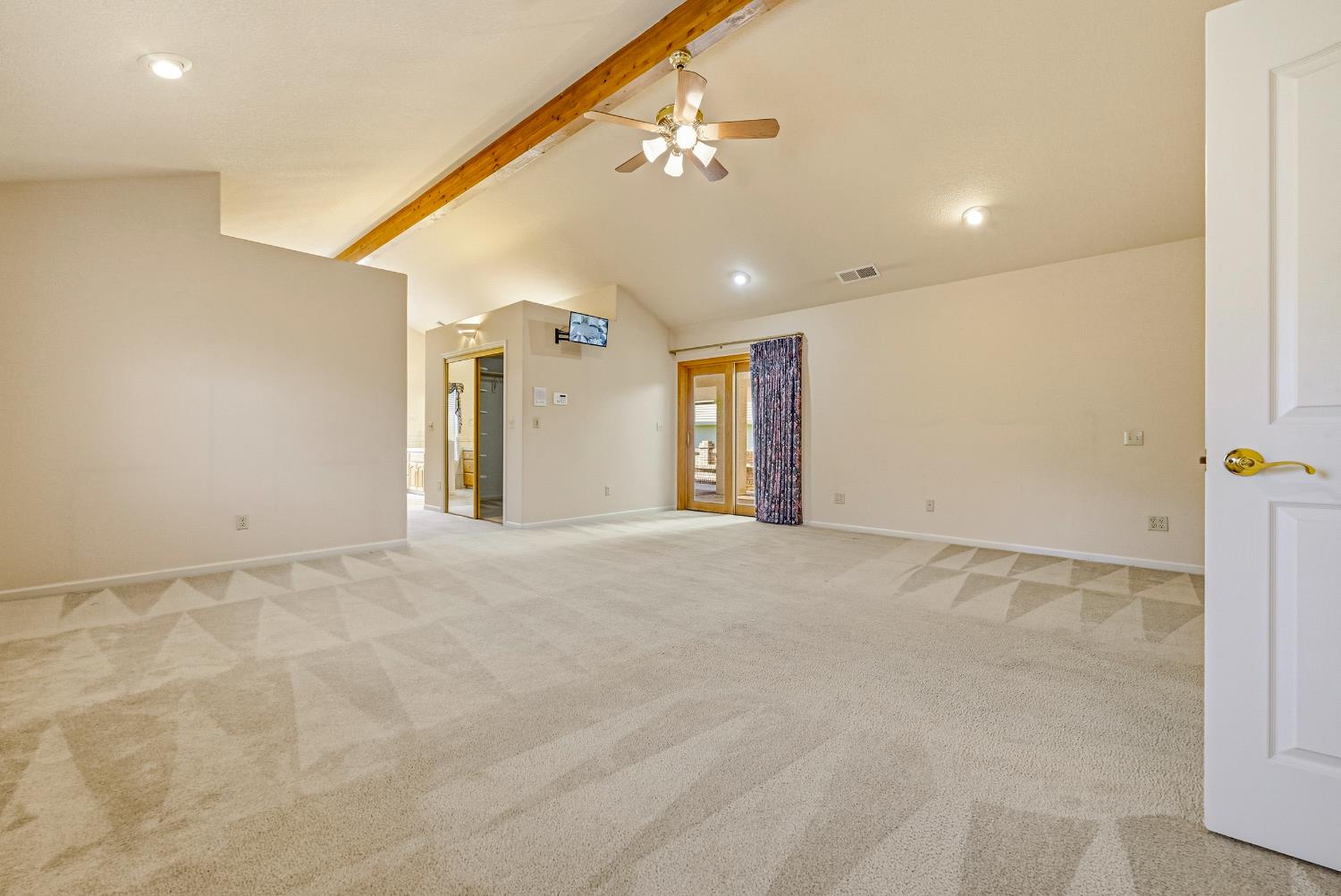 2394 E South Bear Creek Dr, Merced, CA 95340