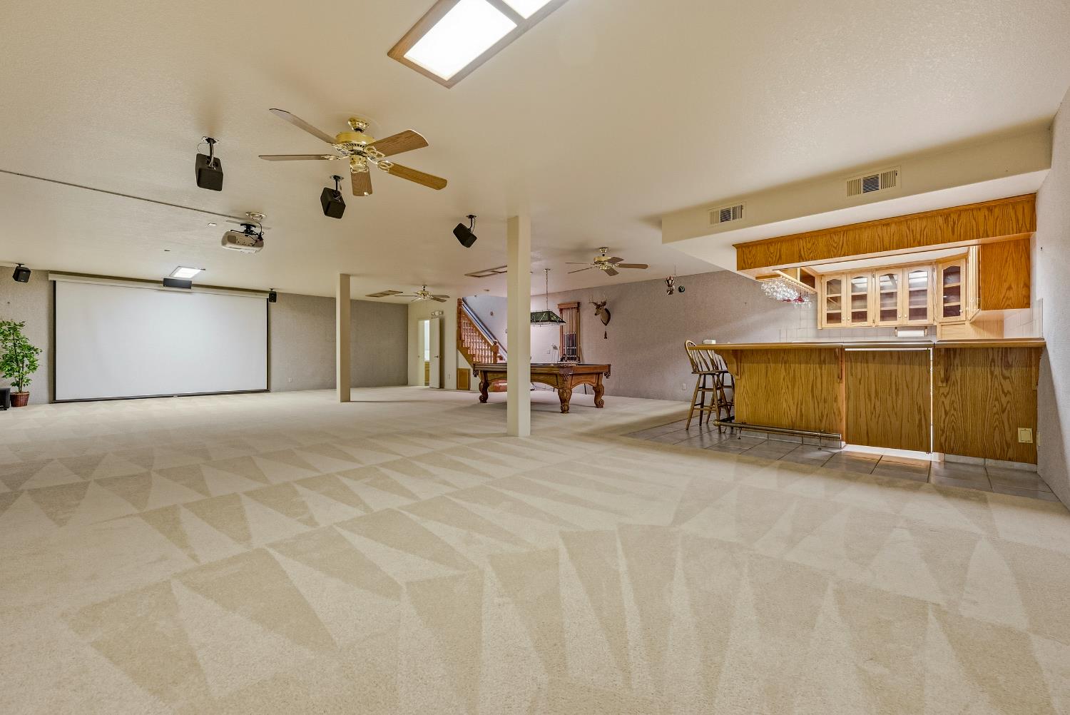 2394 E South Bear Creek Dr, Merced, CA 95340