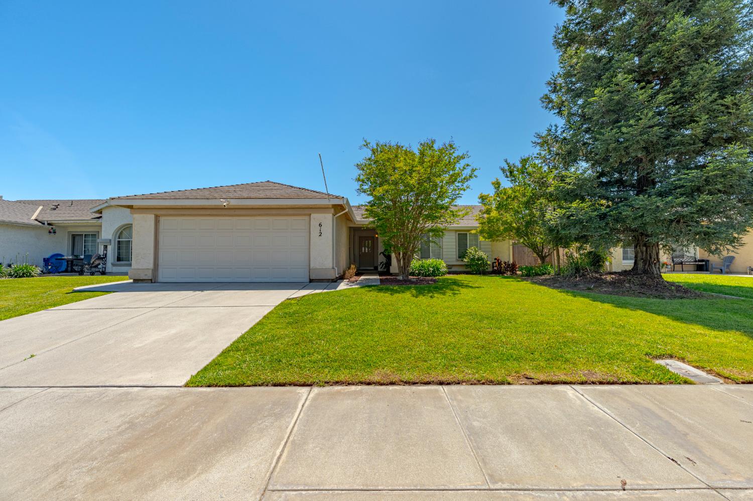 612 Los Altos Dr, Atwater, CA 95301