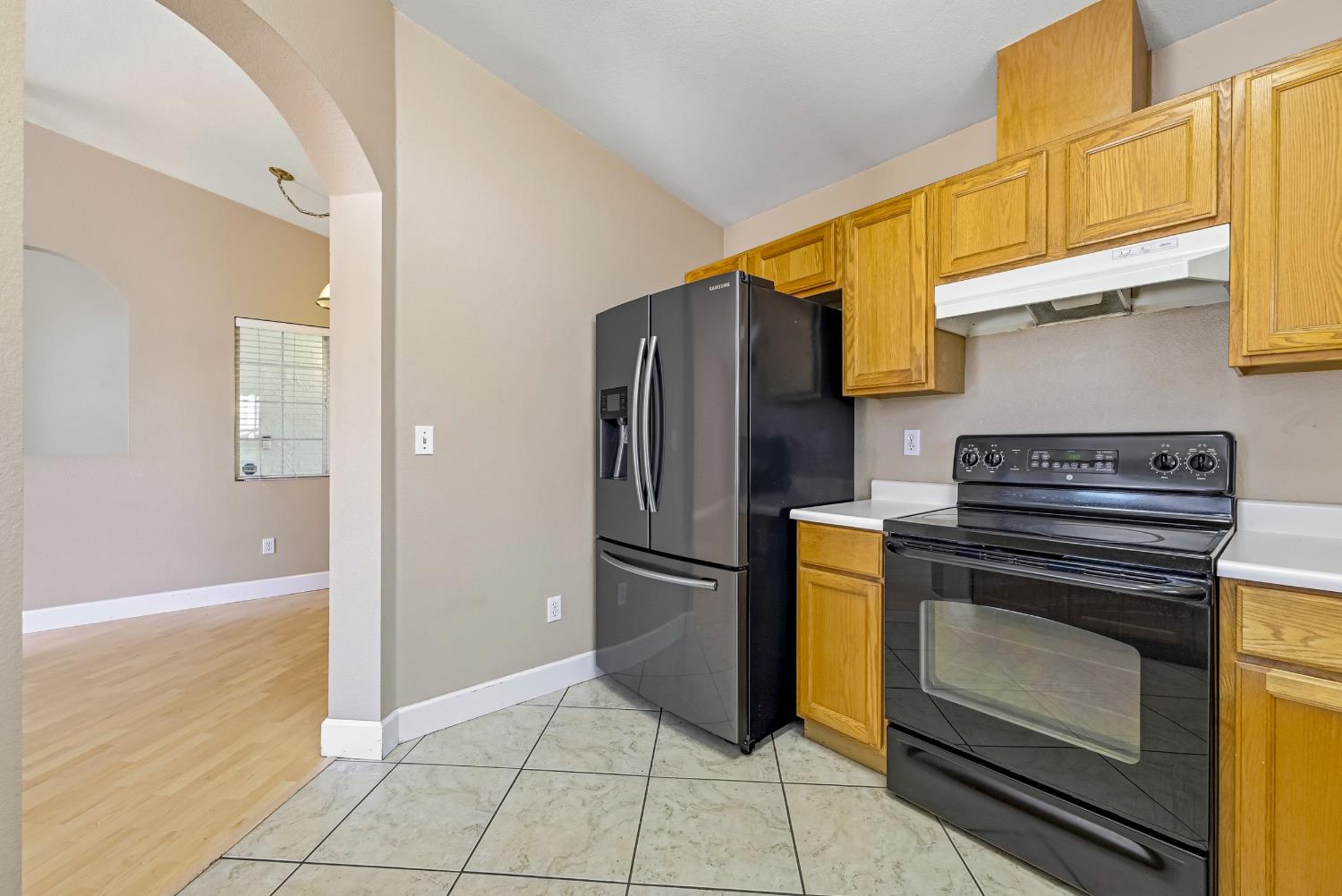 612 Los Altos Dr, Atwater, CA 95301