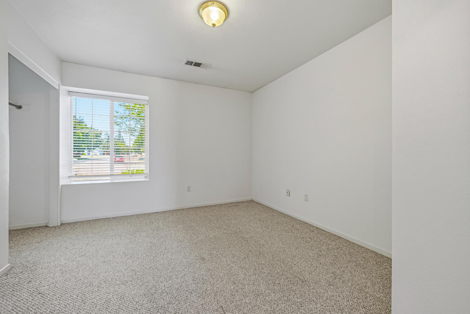 612 Los Altos Dr, Atwater, CA 95301