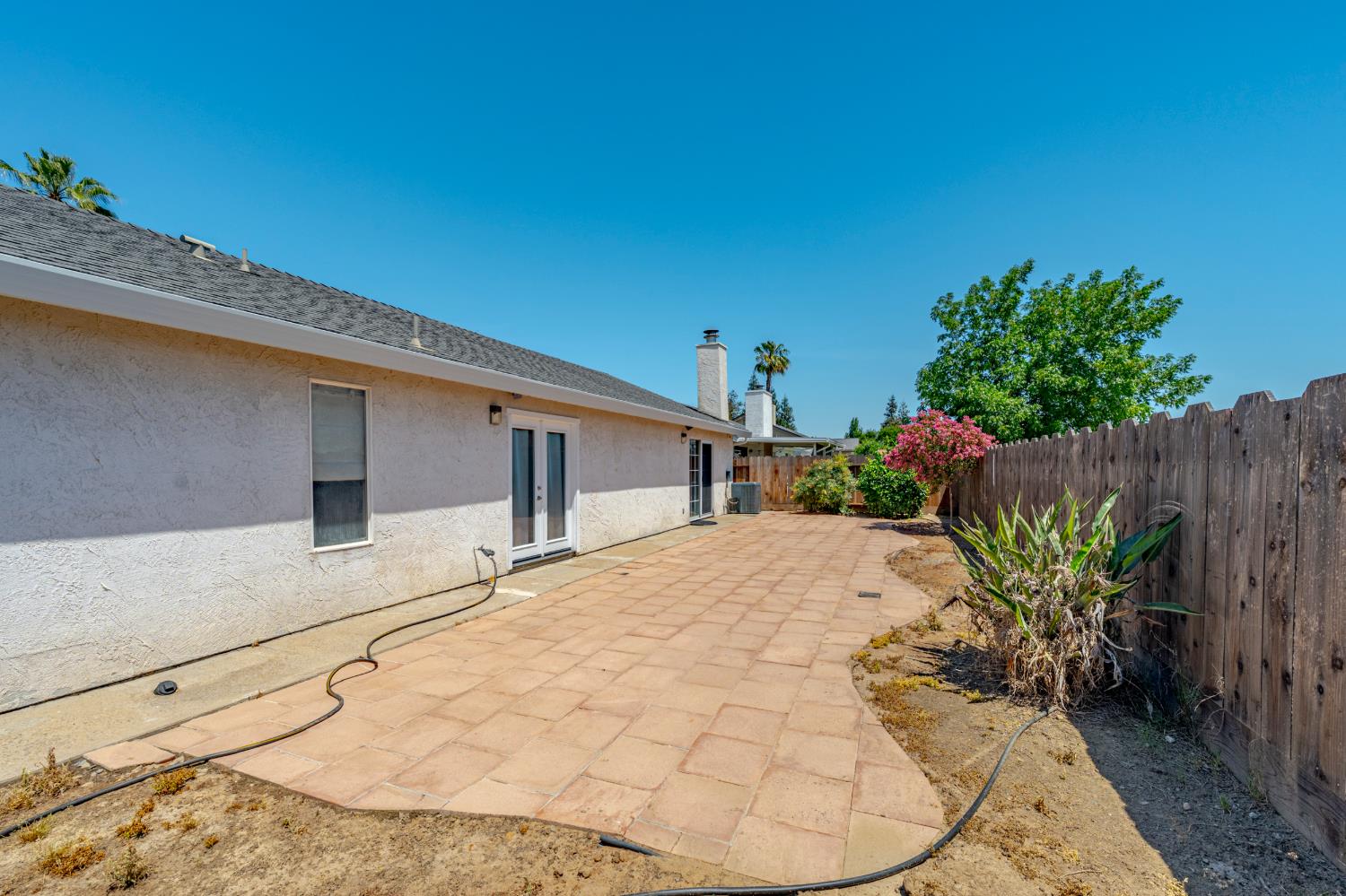 612 Los Altos Dr, Atwater, CA 95301